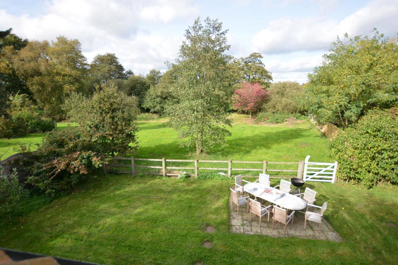 Villa Wheelwright'S Barn Halesworth Exterior foto